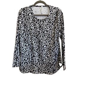 Lulu-B Women’s Black and White Leopard Print Long Sleeve Travel Tunic Top sz M